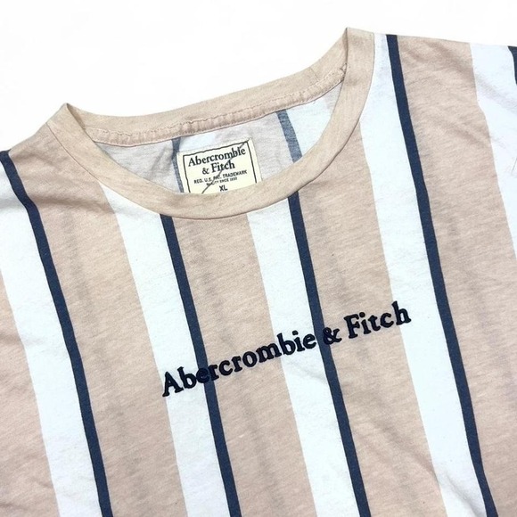 Vintage Abercrombie & Fitch Men's Striped Relaxed Fit T Shirt - Picture 2 of 5